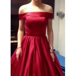 Marizu fashion nádherné vínově červené saténové maturitní, plesové, společenské šaty se spadlými rameny