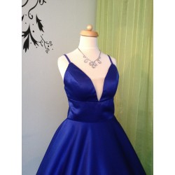 Marizu fashion nádherné modré saténové maturitní, plesové, společenské šaty na ramínka