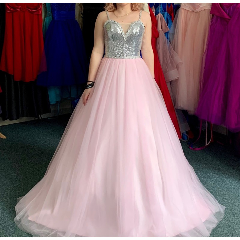 Marizu fashion světle růžové maturitní, plesové, společenské šaty na tenké ramínka bohatě zdobené kamínky