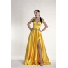 Marizu fashion žluté saténové maturitní, plesové, společenské šaty na tenké ramínka s vysokým rozparkem