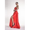 Marizu Fashion červené saténové plesové společenské šaty s vysokým rozparkem