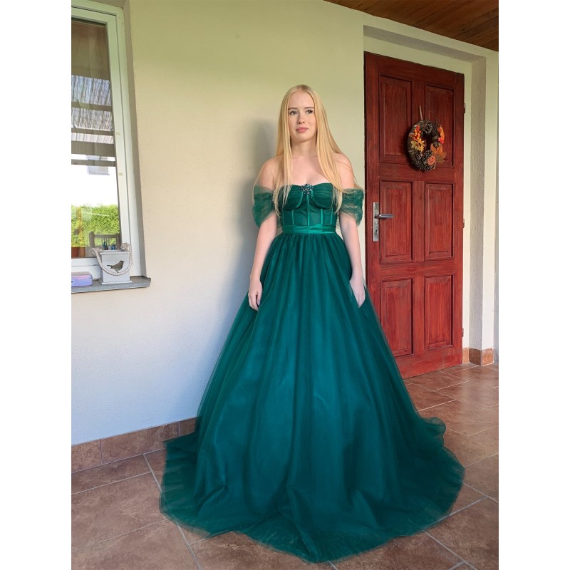 Marizu fashion nádherné smaragdově zelené tylové plesové šaty se spadlými rameny