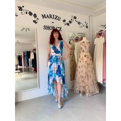 Krásné asymetrické šifonové společenské šaty s květinovým vzorem