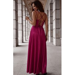 Třpytivé tmavě růžové plesové šaty