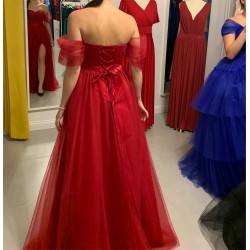 Marizu Fashion nádherné vínově červené tylové šaty s rozparkem a spadlými rameny