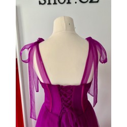 Marizu fashion nádherné fuchsiové šaty s vysokým rozparkem