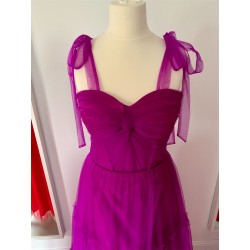 Marizu fashion nádherné fuchsiové šaty s vysokým rozparkem