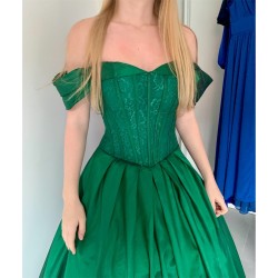 Marizu Fashion nádherné taftové smaragdově zelené plesové maturitní šaty se spadlými ramínky