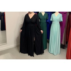 Krásné černé třpytivé plesové společenské šaty s rukávy vhodné pro plnoštíhlou postavu