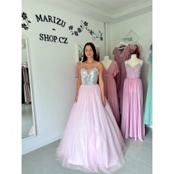 Marizu fashion světle růžové maturitní, plesové, společenské šaty na tenké ramínka bohatě zdobené kamínky