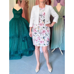 Pouzdrové společenské šaty s květinovým vzorem